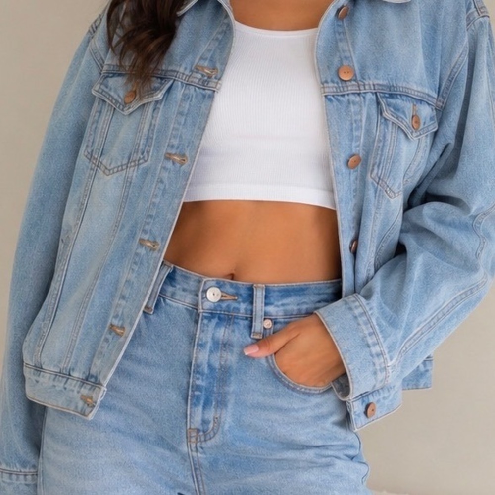 TGLA Womens Light Wash Denim Jacket Puff Sleeve Rose Gold Buttons Blue Size M